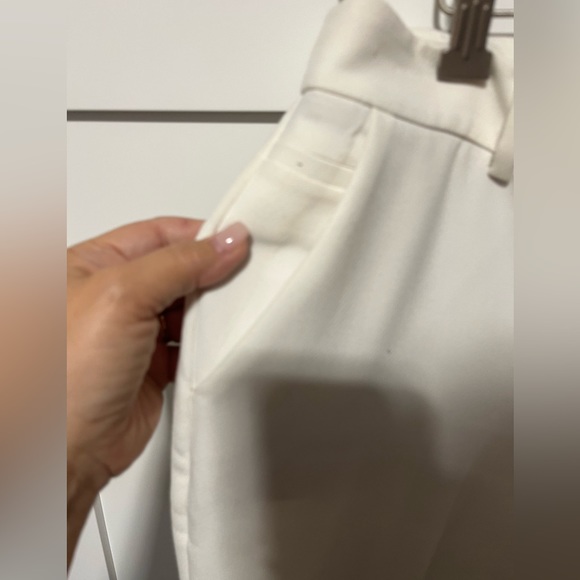 White House Black Market The Slim Ecru colour size 12 textured EUC - Picture 7 of 8